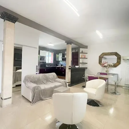 Apartmán A 10 Minutes Du Centre De Paris Maison Agreable *